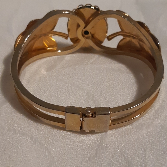 Vintage Gold Tone, Rainbow Abalone Bracelet With Leaf Pattern - Picture 9 of 14